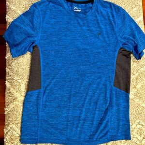 Men's Blue and Black Athletic Shirt - Old Navy - READ DESCRIPTION